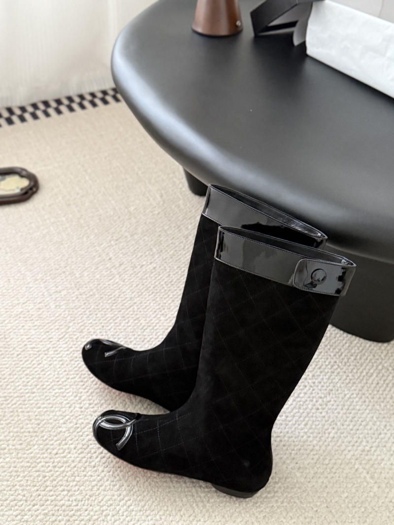 Ch**el boots